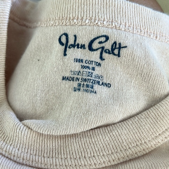 BRANDY MELVILLE T-Shirt - Picture 2 of 2